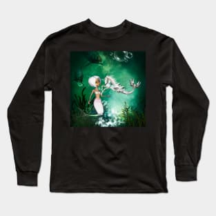 Cute little mermaid with little seahorse Long Sleeve T-Shirt